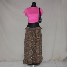 Load image into Gallery viewer, Leopard print cargo (W34)
