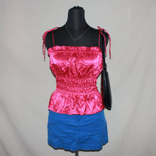 Load image into Gallery viewer, Ruched pink tank top (S)
