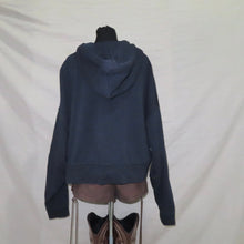 Load image into Gallery viewer, Nike black cropped zipped up hoodie (M)
