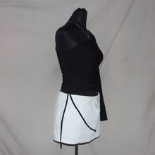 Load image into Gallery viewer, Pink Vanilla black ruched top (M)
