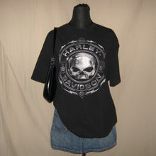 Load image into Gallery viewer, Harley Davidson graphic shirt (L)
