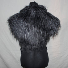 Load image into Gallery viewer, Gray Fur vest (S)
