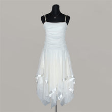 Load image into Gallery viewer, Ruched white asymmetrical (S)
