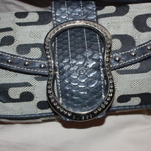 Load image into Gallery viewer, Vintage Guess monogram shoulder bag
