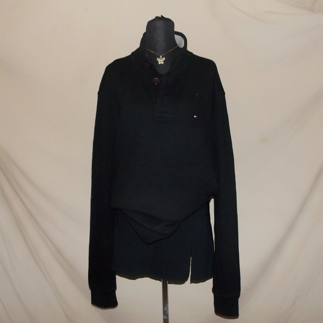 Tommy Hilfiger black sweater (XL)