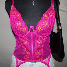Load image into Gallery viewer, Butterfly cut hot pink floral mesh corset (S/M)
