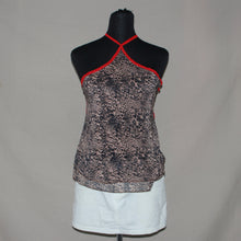 Load image into Gallery viewer, Princess Polly halter top (XS/S)
