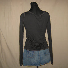 Load image into Gallery viewer, Nike vintage long sleeve (S/M)
