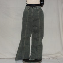 Load image into Gallery viewer, Olive green flared denim jeans (W28)
