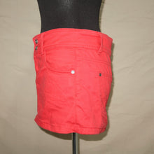 Load image into Gallery viewer, Blanco red denim midi skirt (M)
