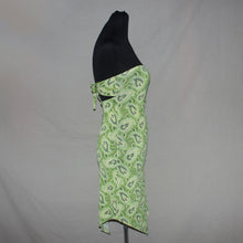 Load image into Gallery viewer, Green paisley tube midi dress (XS/S)
