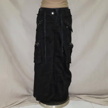 Load image into Gallery viewer, Lea Fashion buckled cargo pants (W28)

