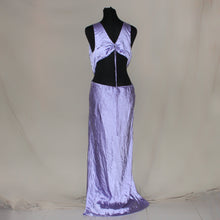 Load image into Gallery viewer, Purple asymmetrical cut long dress (M/L)
