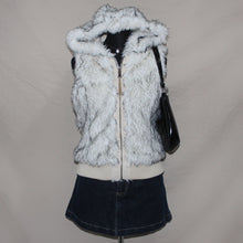 Load image into Gallery viewer, Black and white pattern fur zip up hooded vest (S)
