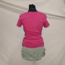 Load image into Gallery viewer, Cavalli Class logo in magenta tee (S/M)
