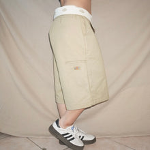 Load image into Gallery viewer, Dickes beige jorts (W34)
