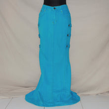 Load image into Gallery viewer, Teal blue buttoned design flared denim long skirt (XS)

